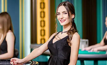 Dịch vụ hỗ trợ khách hàng 24/7 của helo888 win